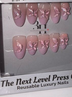 3H The Next Level Press-On Nails Pink Ombré with 3D Butterfly Accents
